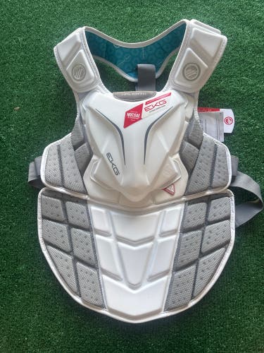White Adult Maverik Shift Goalie Chest Protector (New) | L/XL