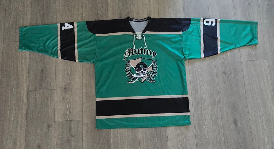 Green XL Men's Jersey (Used)