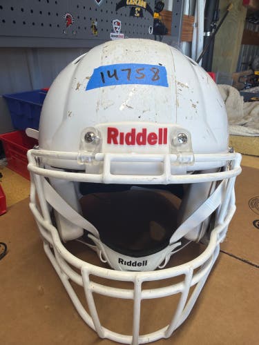 USED RIDDELL SPEED ICON ADULT HELMET - LARGE - WHITE METALLIC