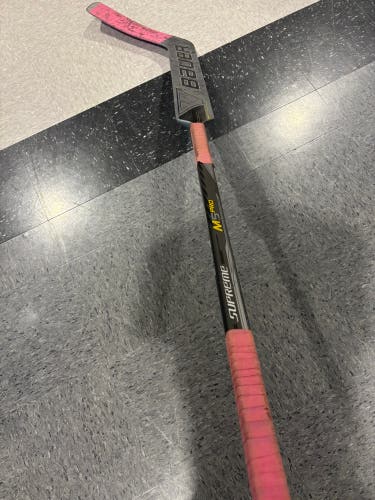 Intermediate Bauer Supreme M5 Pro Goalie Stick Regular 23" Paddle P31 (Used)