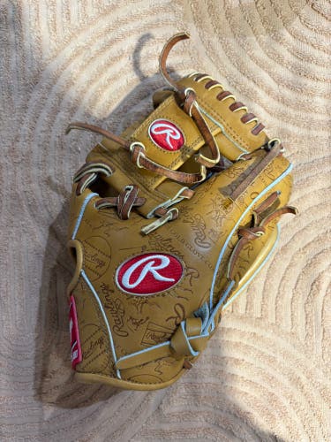 Brown Rawlings Heart of the Hide RH Baseball Glove 11.5" (Used)