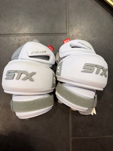 Extra Large Adult STX Stallion 1k Arm Pads (Used)