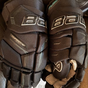 Bauer Supreme Fuse Gloves 14" (New)