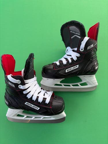 Bauer NS Youth Hockey Skates Narrow Width Size 9