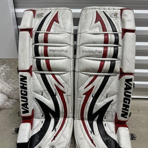 28" Vaughn Velocity V4 Goalie Leg Pads (Used)