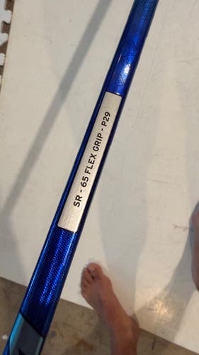 Senior CCM Vizion 2 Right Handed Hockey Stick P29 65 Flex (New) - PACK OF 2!!!