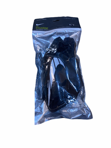 Used Nike CHARGE Soccer Shin Guards Youth Black MD 11706-S000383925
