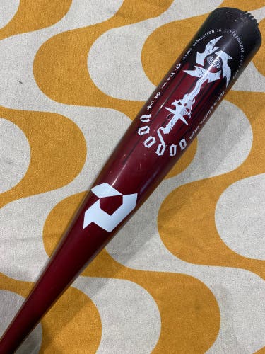 2025 DeMarini Voodoo One Alloy Bat USSSA Certified (-10) Alloy 18 oz 28" (Used)