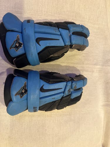 Nike Vapor Elite Lacrosse Gloves (Used)
