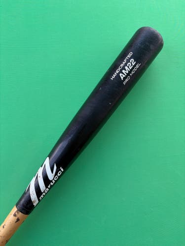 Marucci AM22 Maple Bat 32"