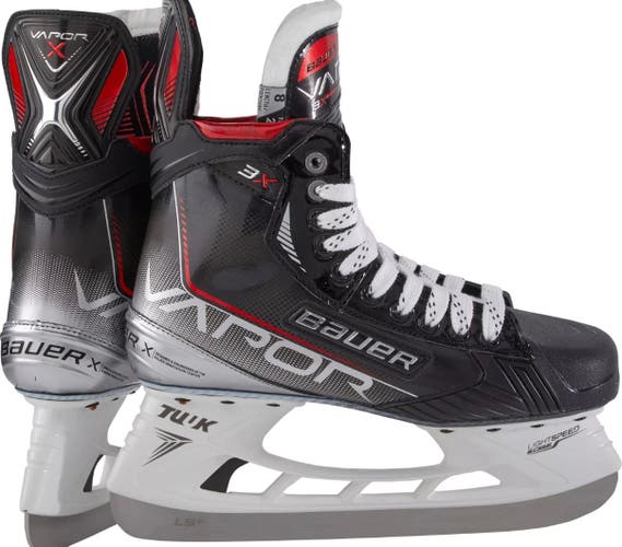 Black 2022 Bauer Vapor X3 Hockey Skates Regular Width Pro Stock 8 (Used)
