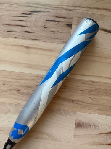 Demarini CF Zen 30/19 (-11) Fastpitch Softball Bat
