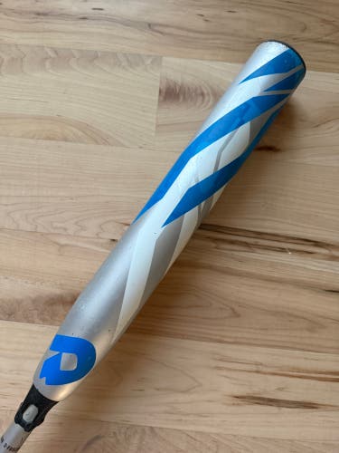 Demarini CF Zen 30/19 (-11) Fastpitch Softball Bat