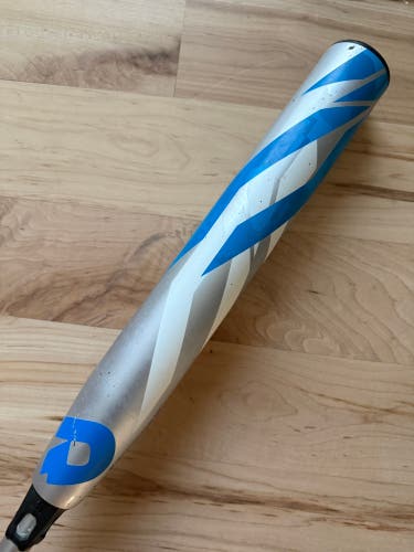 Demarini CF Zen 30/19 (-11) Fastpitch Softball Bat