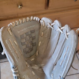 Rawlings RH Baseball Glove 11.5" (Used)