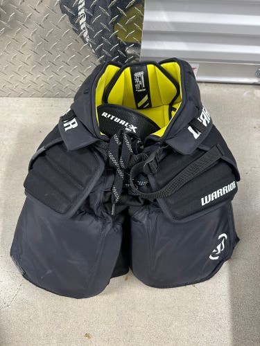 Intermediate Small Warrior Ritual X Hockey Goalie Pants (Used)
