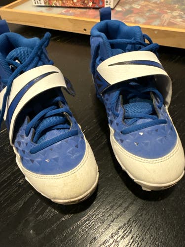Blue Kid's 5.5Y (Big Kids / Youth) Youth Nike Trout High Top Molded Cleats (Used)