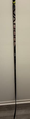 Pro Stock Bauer Hyperlite2 65" 82 Flex Lustarinen Lefty (used)