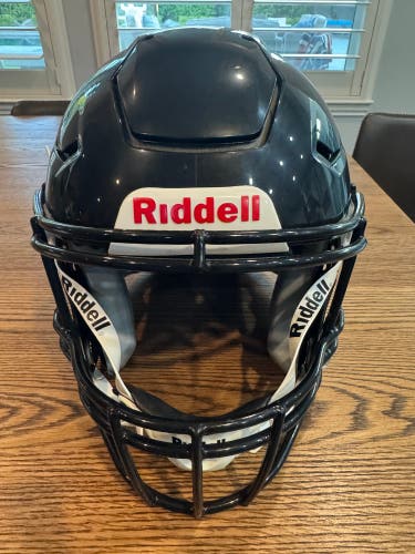 Youth Medium Riddell SpeedFlex Helmet (Used)