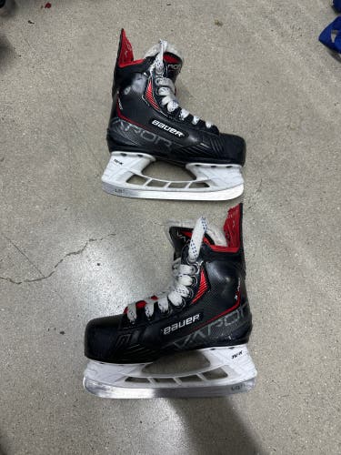 2021 Bauer Vapor 3X Pro Hockey Skates Regular Width 12.5 (Used)