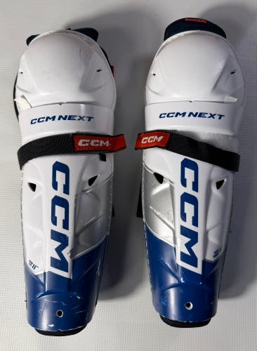 Junior CCM Next 11" Shin Pads