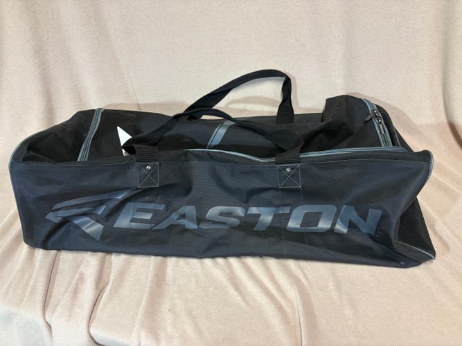 Easton XL gear Bag (Used)