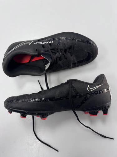 Used Nike Soccer Cleats Black Junior 05.5 11860-S000313702