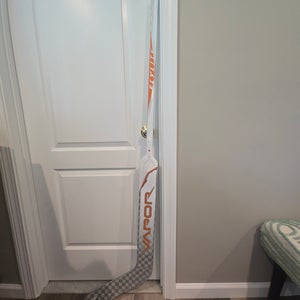Senior Bauer 25" Vapor Flylite NEW Full Right Goalie Stick 25" Paddle (New)