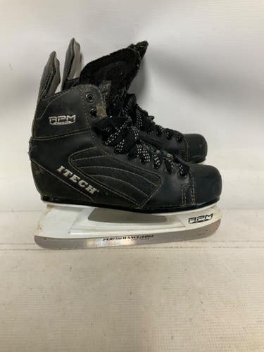 Used Itech AMP 2500 Intermediate Hockey Skate Intermediate 5.0 11823-S000041178
