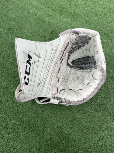 CCM Premier Goalie Glove Regular | Senior