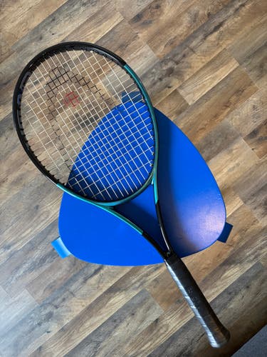 HEAD Gravity MP 2025 Tennis Racquet (Used) size 4 1/2