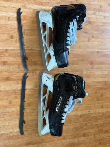 Bauer Supreme S29 Hockey Goalie Skates Extra Blades Regular Width  10.5 (Used)