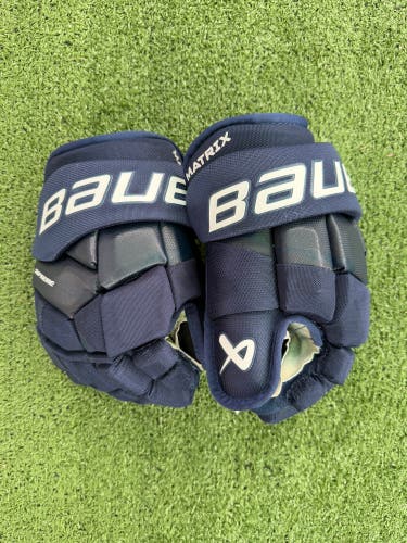 Bauer Supreme Matrix Gloves | 12"