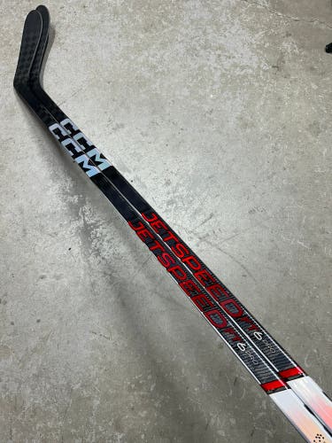 2 PACK 85 Flex P28 Senior CCM JetSpeed FT6 Pro Right Hand Hockey Stick Pro Stock (New)