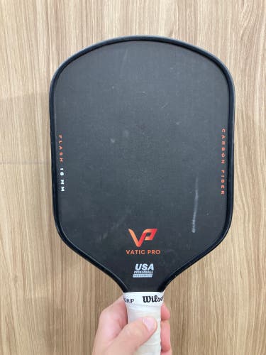 Used Vatic Pro Flash Pickleball Paddle | 16 mm