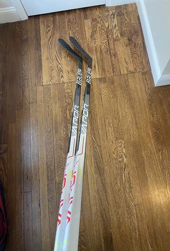 (2-Pack) Bauer Vapor Hyperlite, Flex: 77, Blade: P92 Left, Senior Hockey Sticks