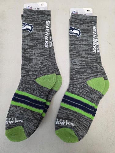ST36 Mens NFL SEATTLE SEAHAWKS Lot of 2 Crew Socks LARGE 8-13 NEW