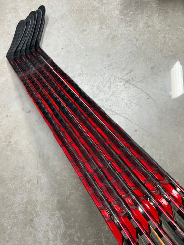 6 PACK 85 Flex P29 Senior CCM JetSpeed FT4 Pro Right Hand Hockey Stick Pro Stock NHL (New)