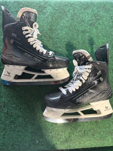 Senior Bauer Supreme M50 Pro Hockey Skates (Fit 3) Size 9.5 (Used)