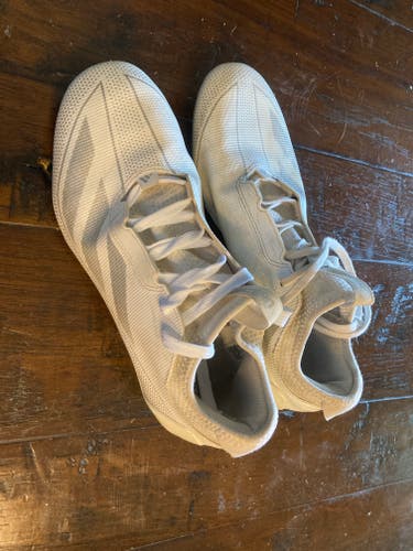 Unisex Size M 10.0 (W 11.0) Adidas Molded Cleats (Used)