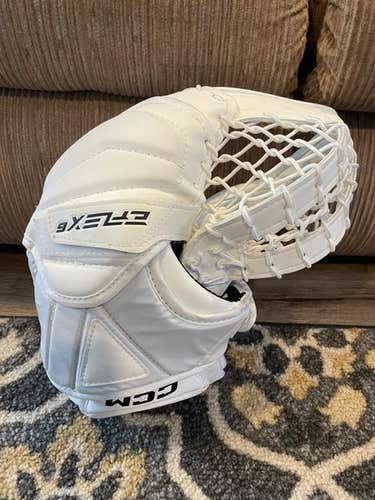 CCM EFlex 6 581 Regular - FREE SHIPPING