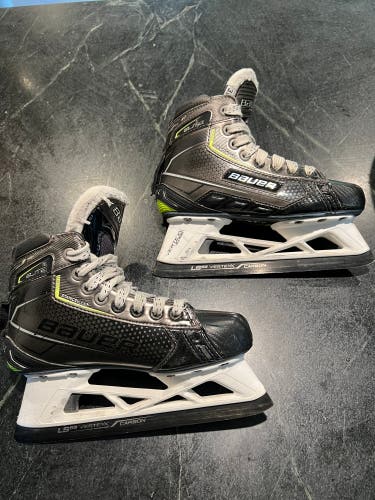2021 Bauer Elite Hockey Goalie Skates Regular Width Size 3.5 (Used) - excellent condition!