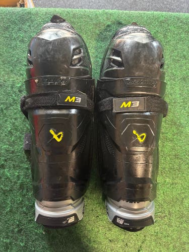 Intermediate Bauer Supreme M3 Shin Pads 13" (Used)