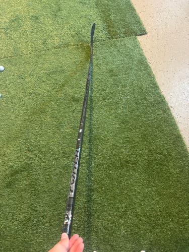 Senior Bauer Twitch Left Hand Hockey Stick P28 65 Flex (New)
