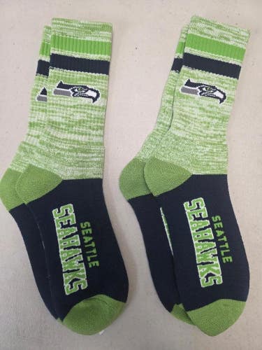 ST38 Mens NFL SEATTLE SEAHAWKS Lot of 2 Crew Socks LARGE 8-13 NEW