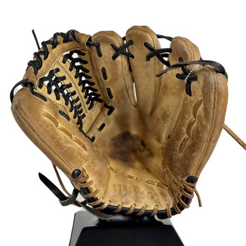 Used Wilson A200 BB/SB Glove RH Throw Tan 11 3/4" 11506-S000306882