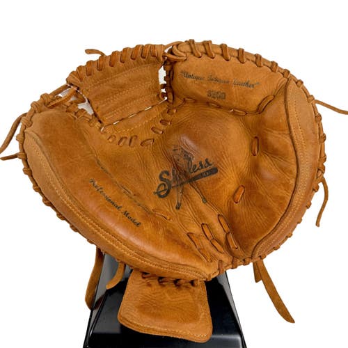 Used 3200 BB/SB Catchers RH Throw Brown 32" 11506-S000307366