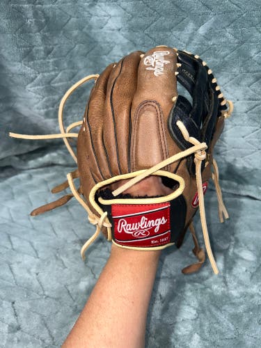 Brown Rawlings Premium Series RH Outfield Baseball Glove 12" (Used)