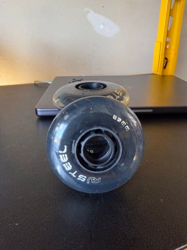 (4 Pack) Revision Steel Inline Roller Hockey Wheels 80MM