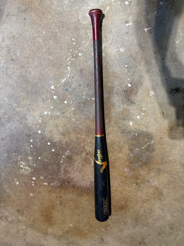 2025 Victus Tatis Maple Bat (-3) 30 oz 33" (Used)